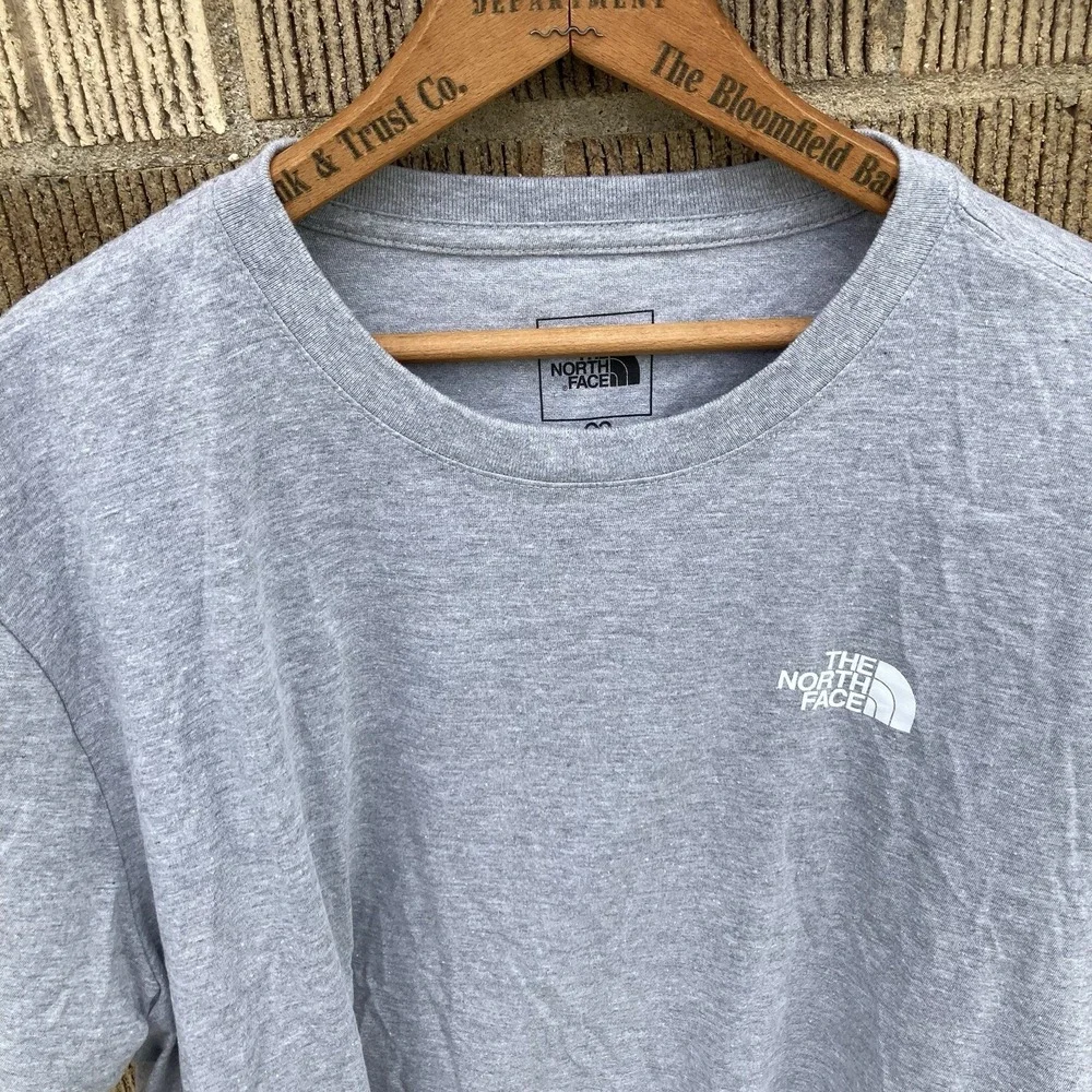 The North Face Mens XL Evolution Box NSE Short Slv Tee T-shirt Pale Grey Heather